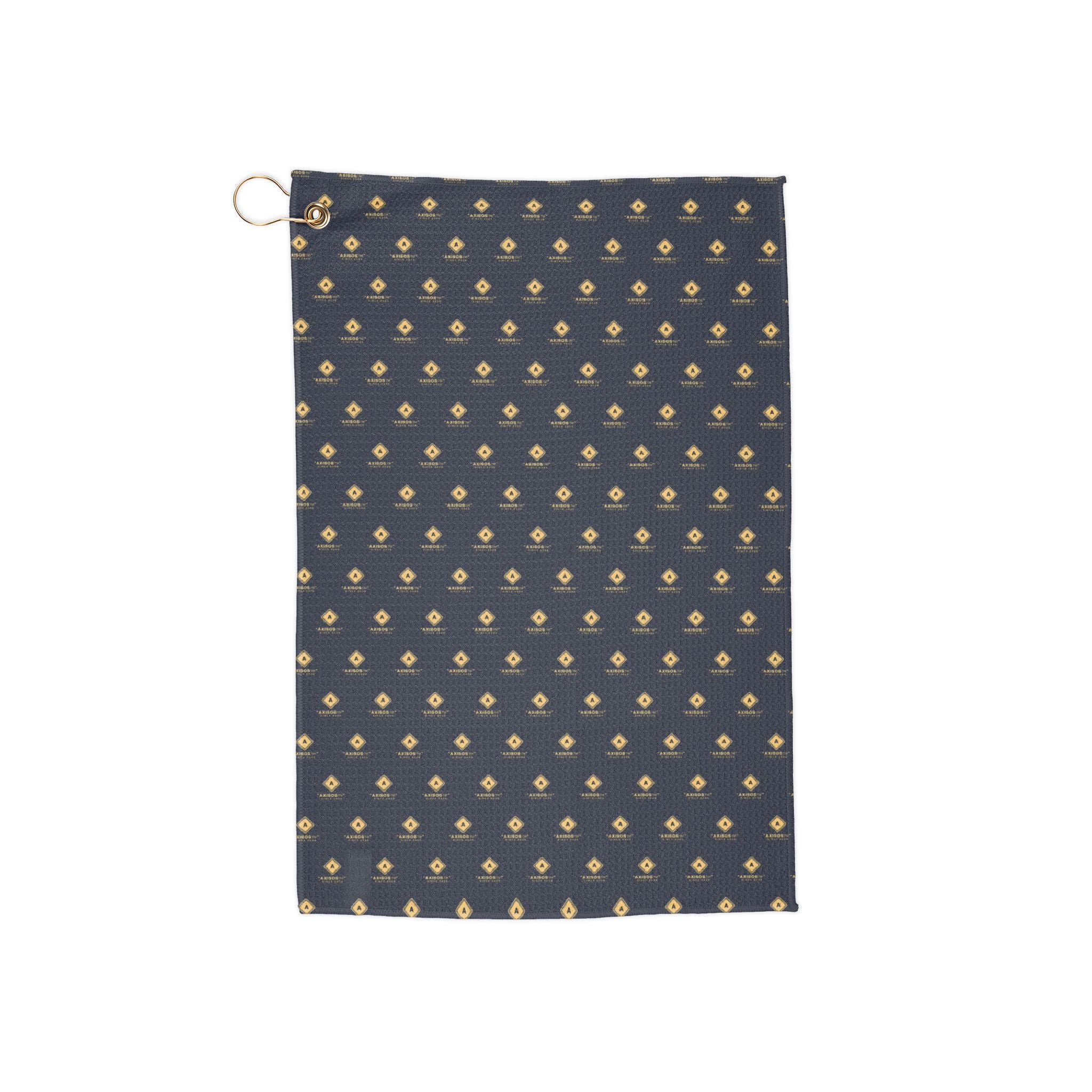 Classic Green Golf Towel with Gold Pineapple Pattern — Hanging Club Towel